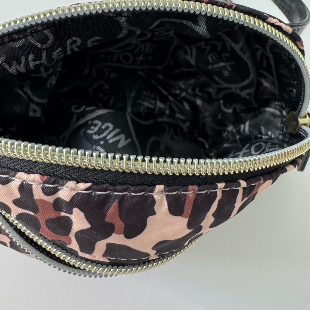 Betsy Johnson Leopard Print Crossbody Bag - Picture 8 of 11